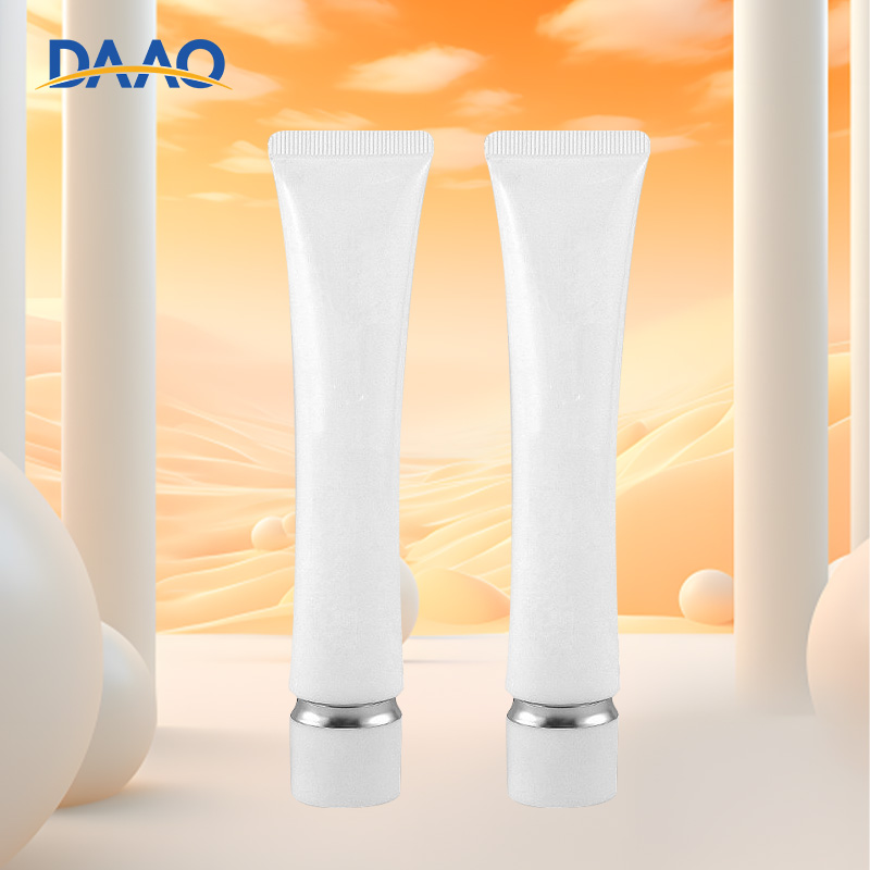 Customized Metallised Screw Cap D25 Oval Body Care Skin Care PE Tubes