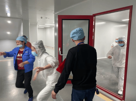 Safety is no small matter·Responsibility is greater than God |“"Experiential" emergency drills to build a solid line of defense for safe production(pic4) image.png