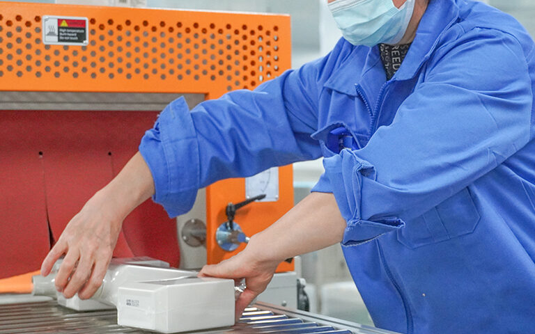 Daao Cosmetic OEM:How should cosmetics m